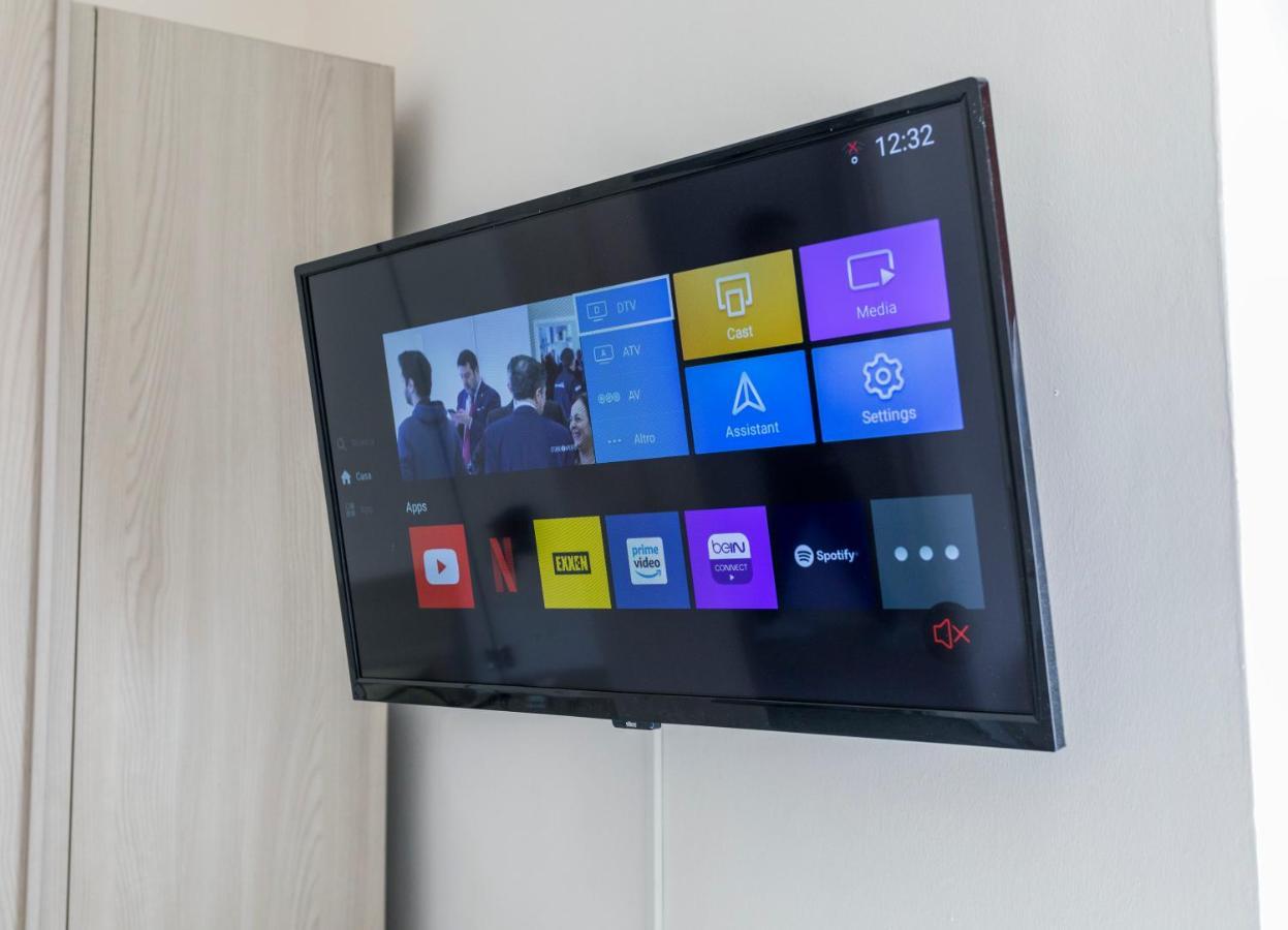 Incantevole Attico 1Minuto Dal Mare Wifi Netflix Terracina Eksteriør billede
